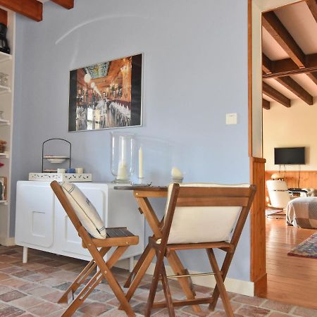 Modern Holiday Home With Private Pool Le Châtelet Exteriör bild